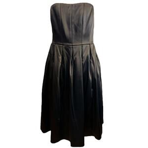 Calvin Klein Sleek Minimalist Strapless Dress Size 6 Black Cocktail Preppy FLAWS